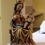 Statue Maria mit Kind